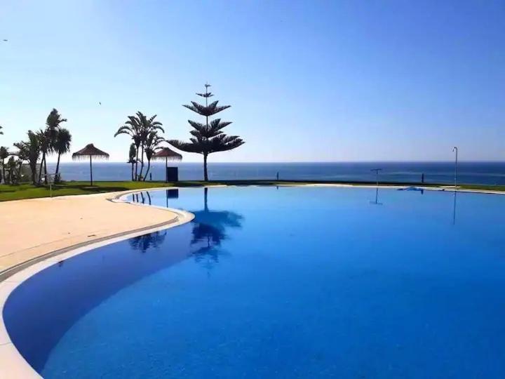 Modern Three-Level Apartment Near The Sea Benalmádena Eksteriør billede