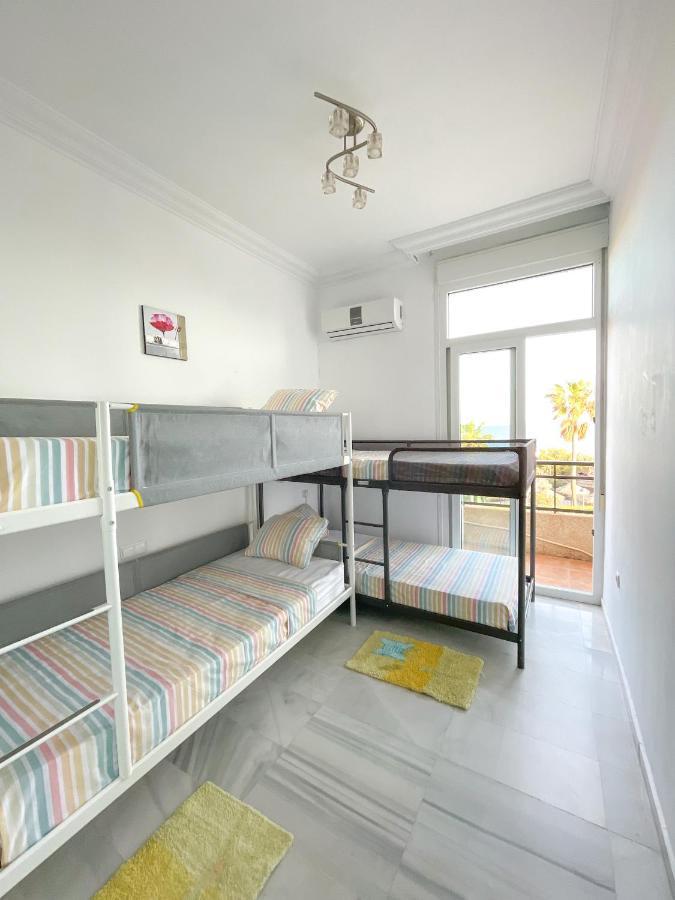 Modern Three-Level Apartment Near The Sea Benalmádena Eksteriør billede