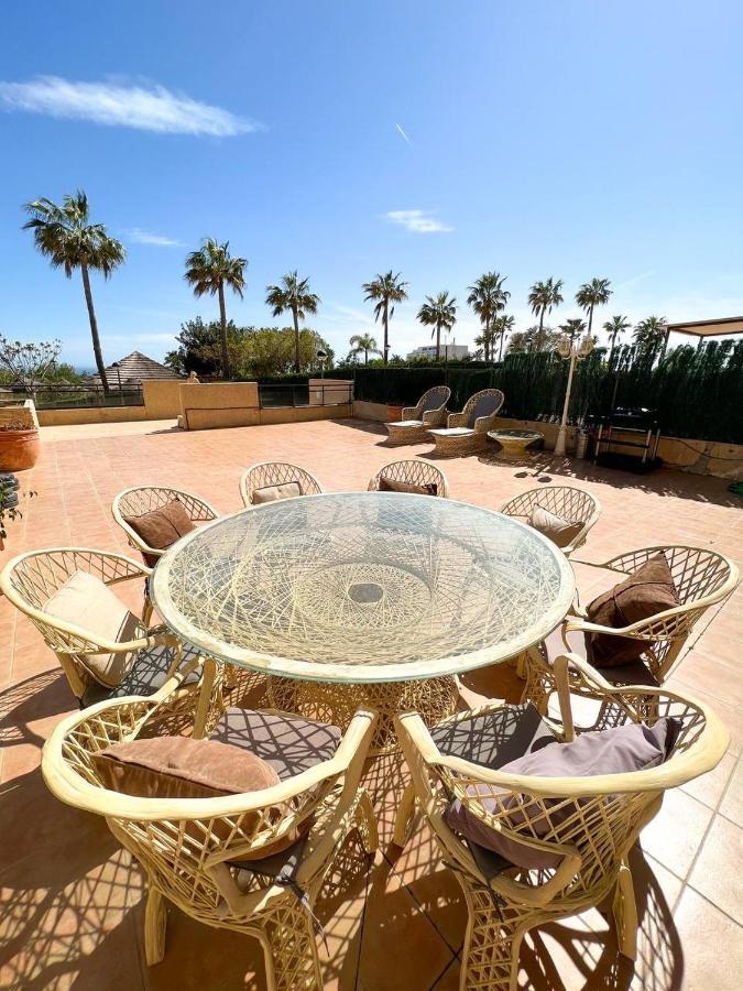 Modern Three-Level Apartment Near The Sea Benalmádena Eksteriør billede